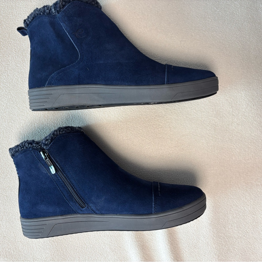 EASY SPIRIT BOOTS